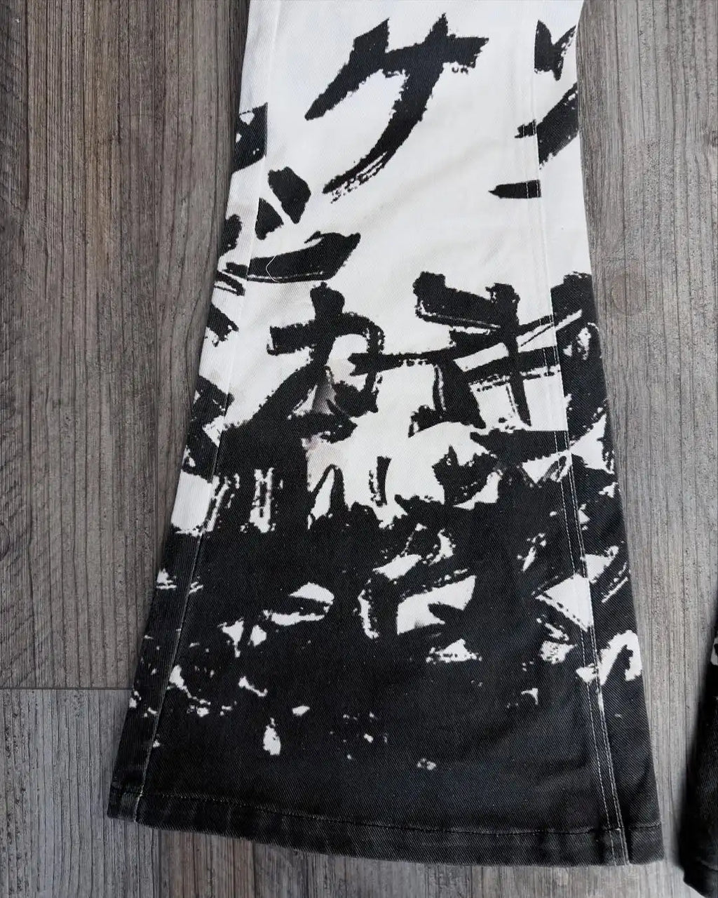 Katakana Harajuku Jeans